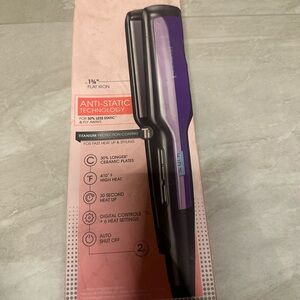 Remington 1 3/4" Titanium Flat Iron Hair Straightener, Anti-Static Technology 30